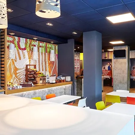 Ibis Birmingham Airport Terminal Building - Nec Bickenhill